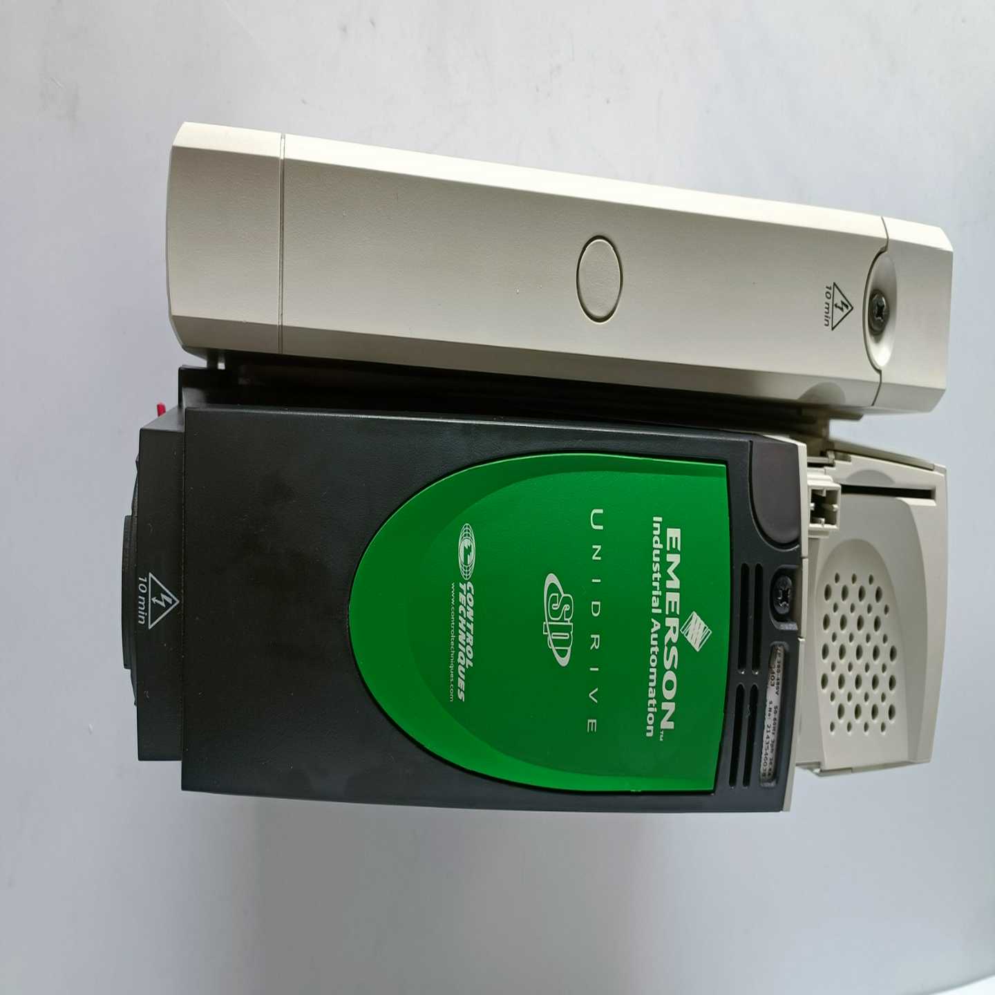 现货实拍艾默生变频器ES2403，型号SP2403，支持11-询价客服