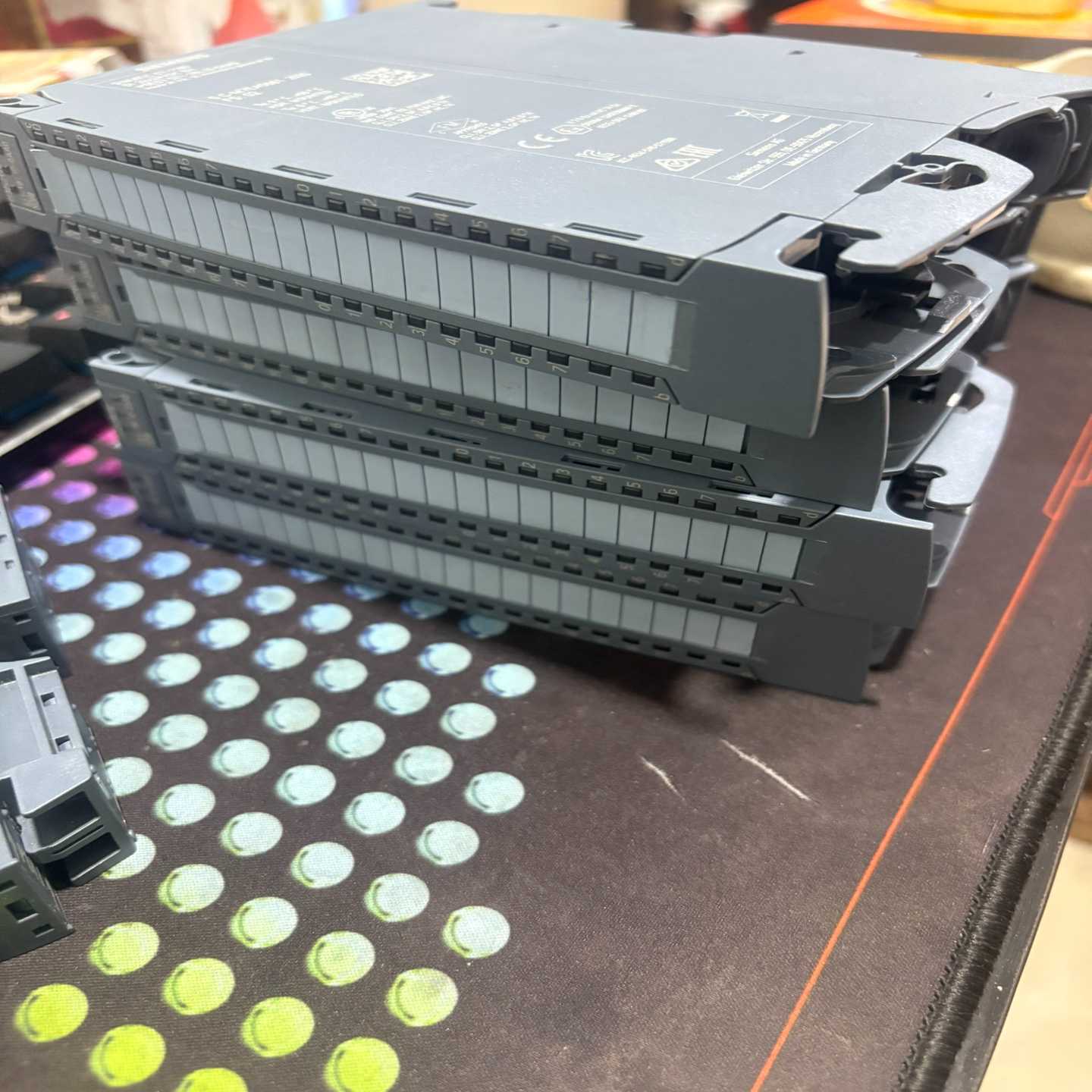 6ES7521-1BL10-0AA0,带包装充新需要联系#S--议价商品