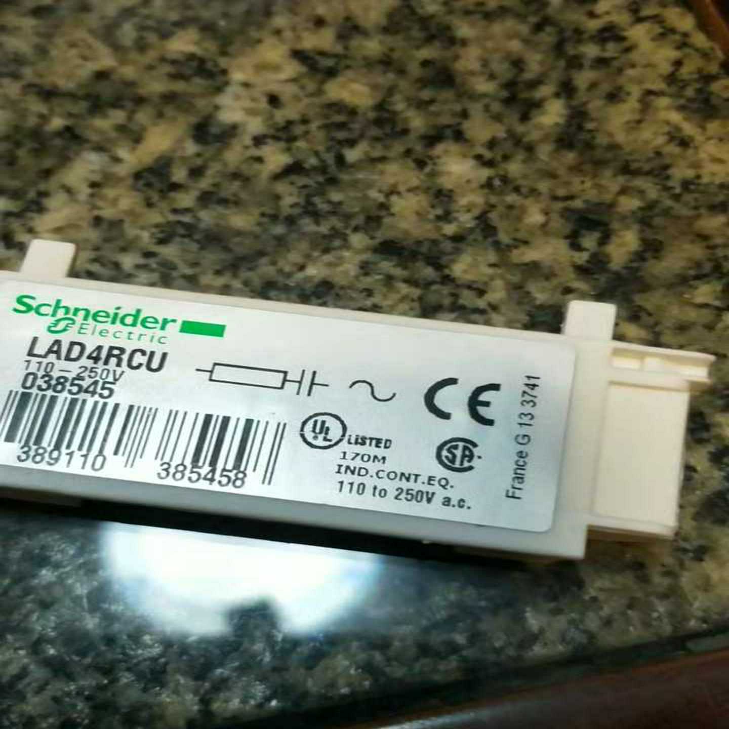 询~接触器浪涌模块 LAD4RCU AC110~240V施