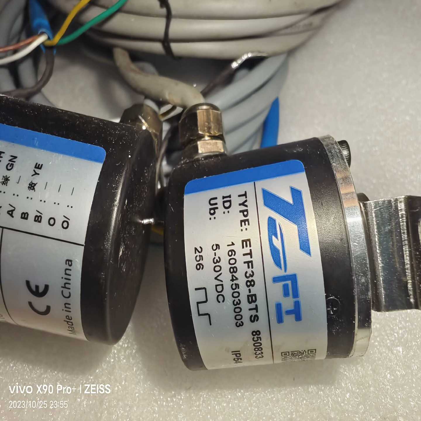 旋转空心轴编码器ETF38-BTS8508338509询价