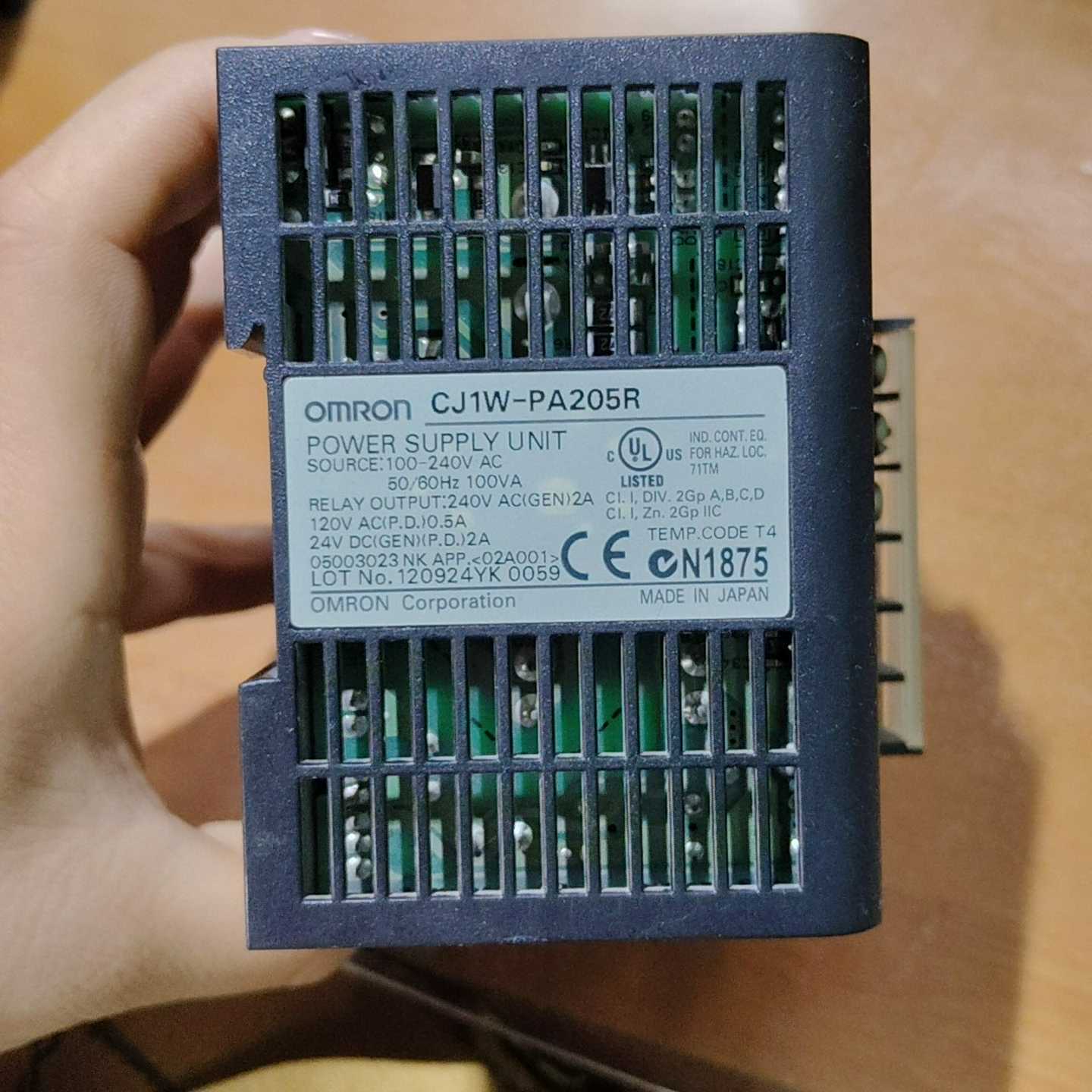 电源CJ1W-PA205RII101询价