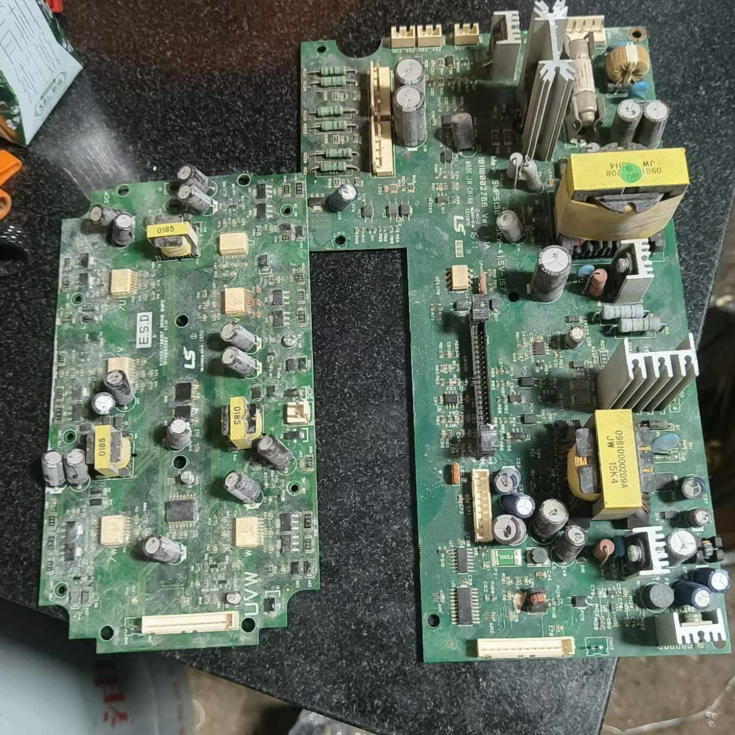 LS变频器30-75Kw电源驱动板