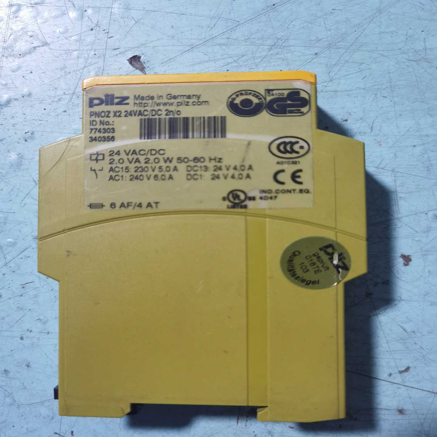 德国皮尔兹PNOZX2安全继电器，24VAC/DC，型号--议价商品