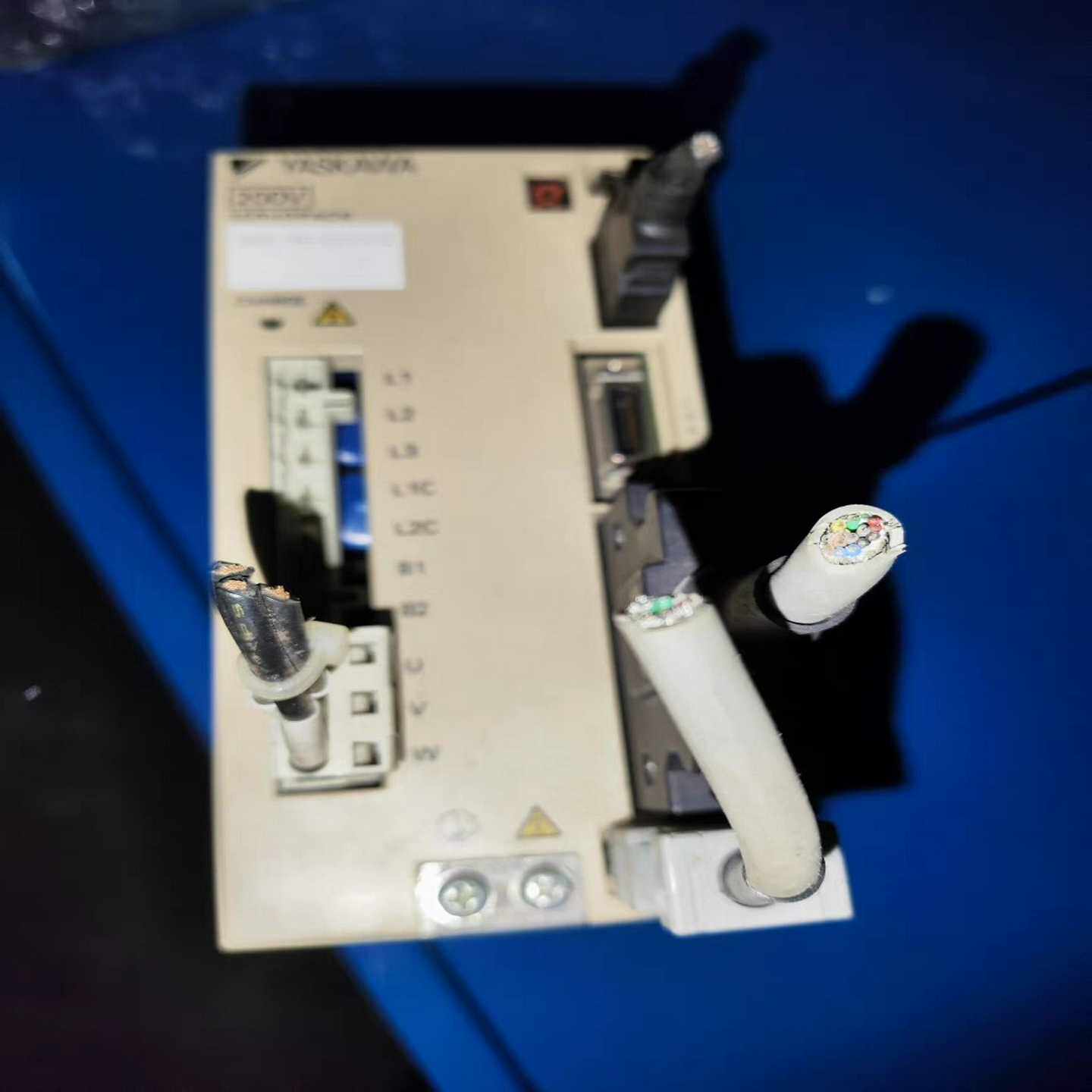 议价CACR-7R6-PD1VTF02安川伺服驱动器功能包好测试