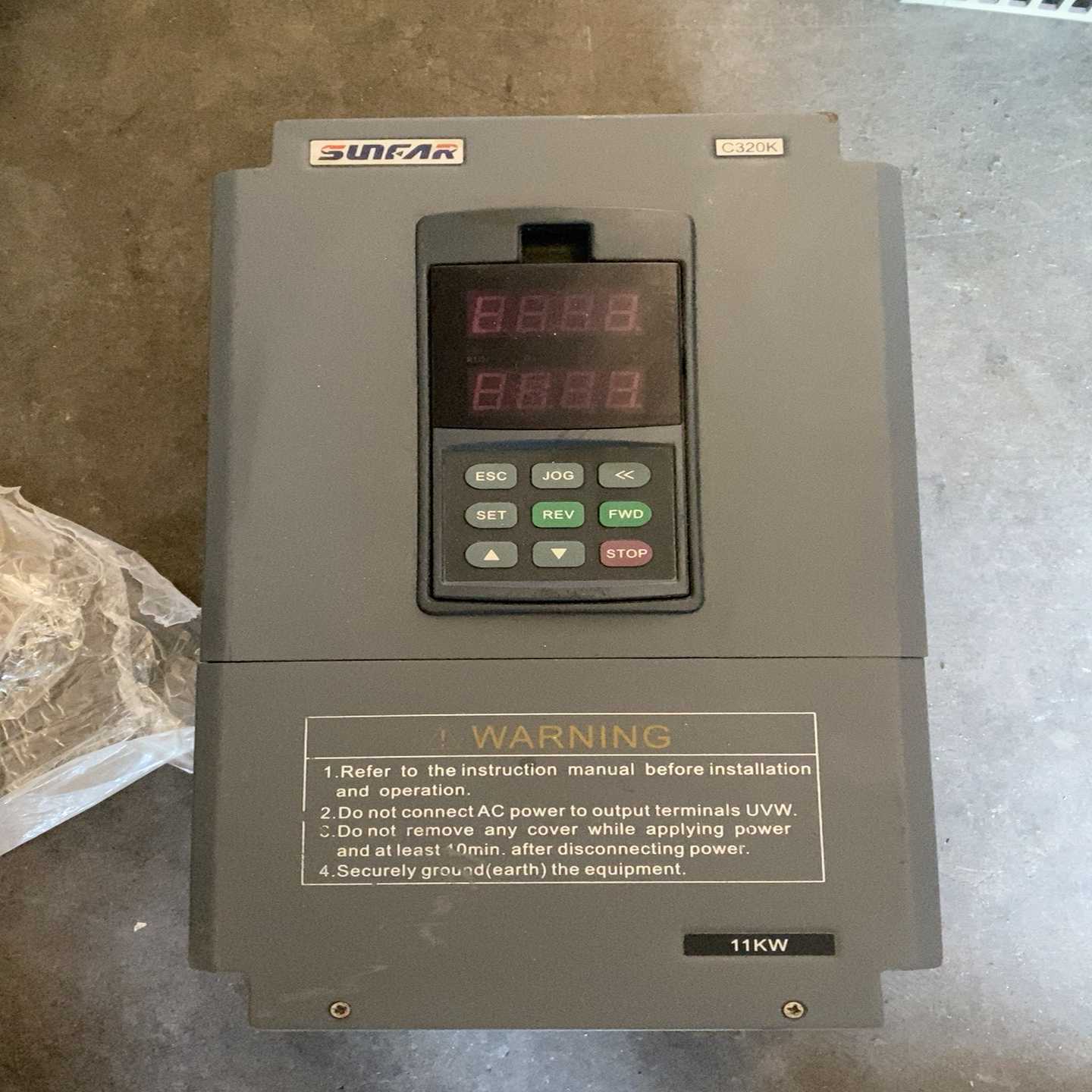 【议价】四方变频器C320K-4T0110实物图拍摄适用