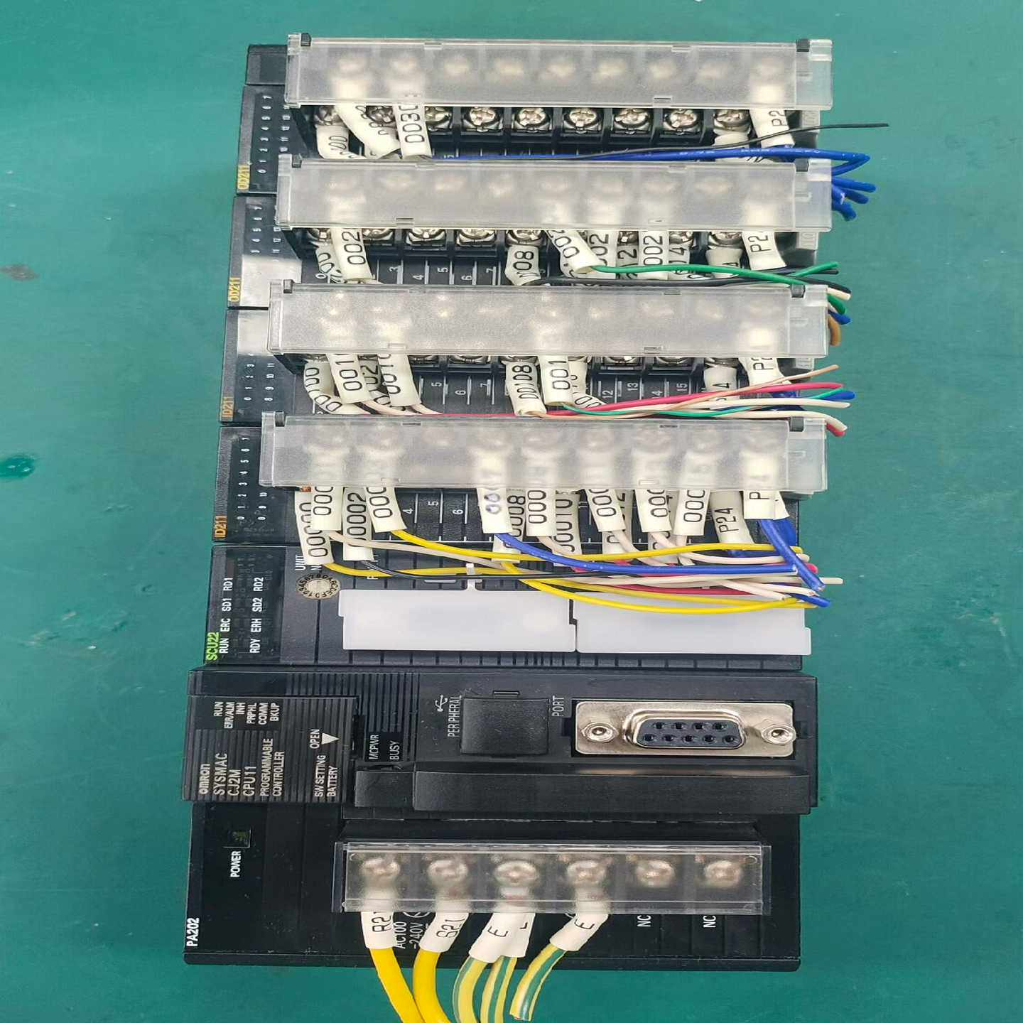 欧姆龙PLCCJ2MCPU11SCU22一片-议价