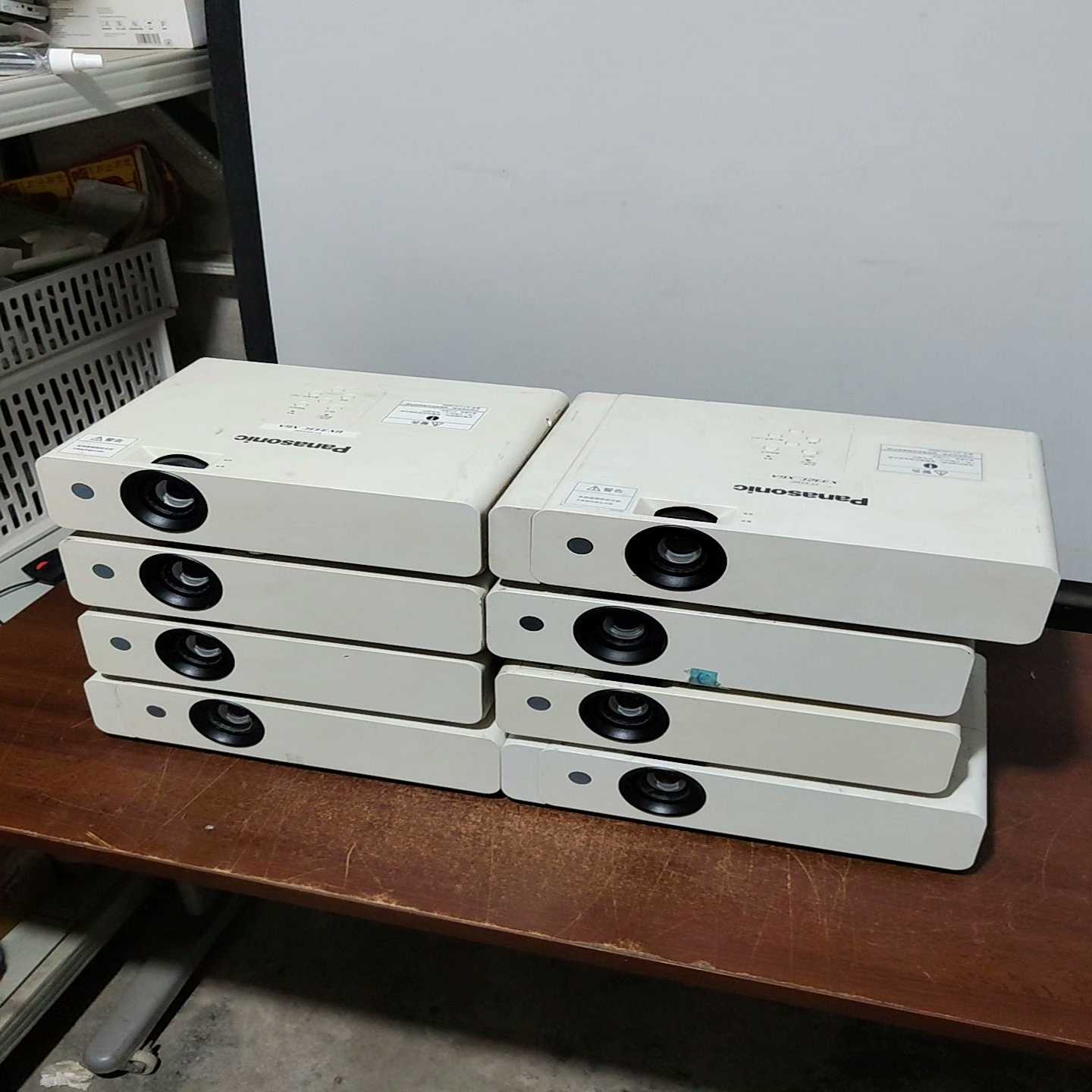 松下PT-UX333C高清投影机X331C--议价商品