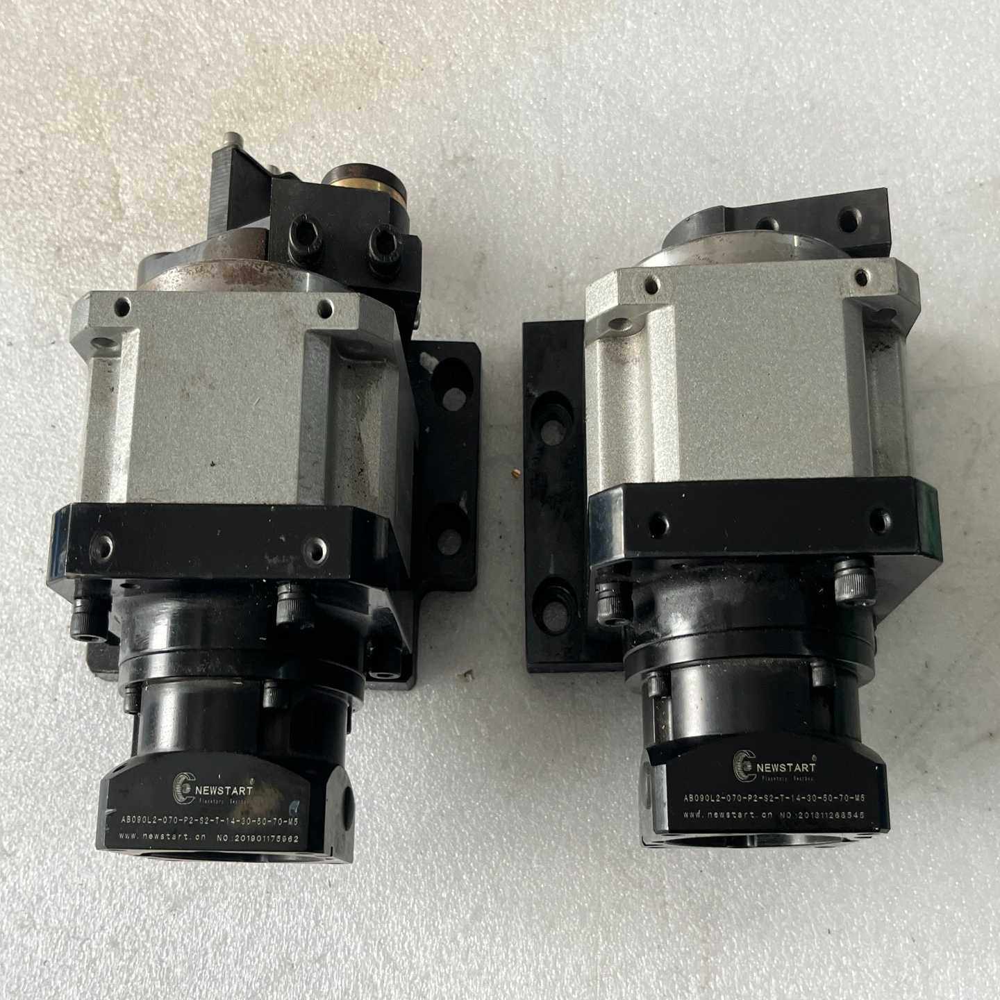 Newstart纽氏达特减速机速比70AB090L2-70--议价商品