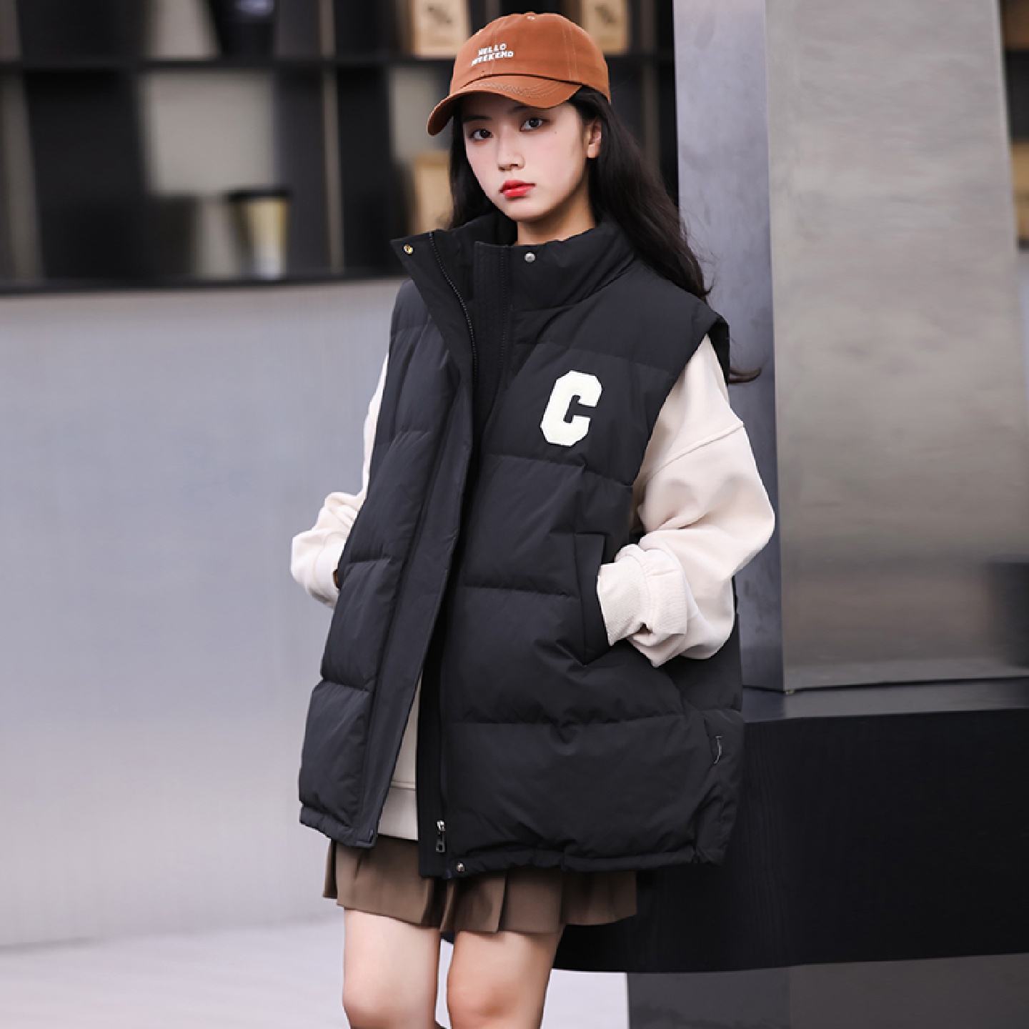 欧货羽绒马甲女款韩版秋冬外穿背心2025新款90白鸭绒坎肩马夹外套