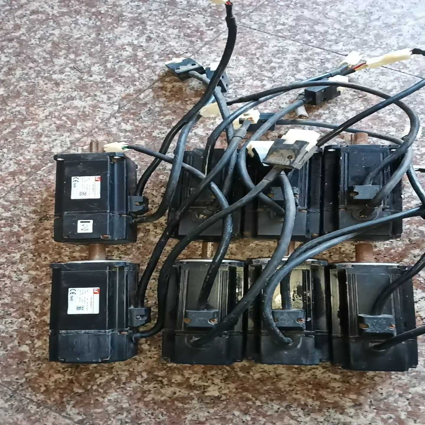 韩国LS伺服电机APM-SB04ACk400w拆机包好实--议价商品