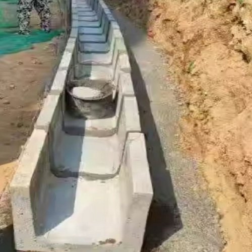 混凝土U形流水槽水泥U型排水槽预制排水沟槽梯形水泥排水槽排水沟