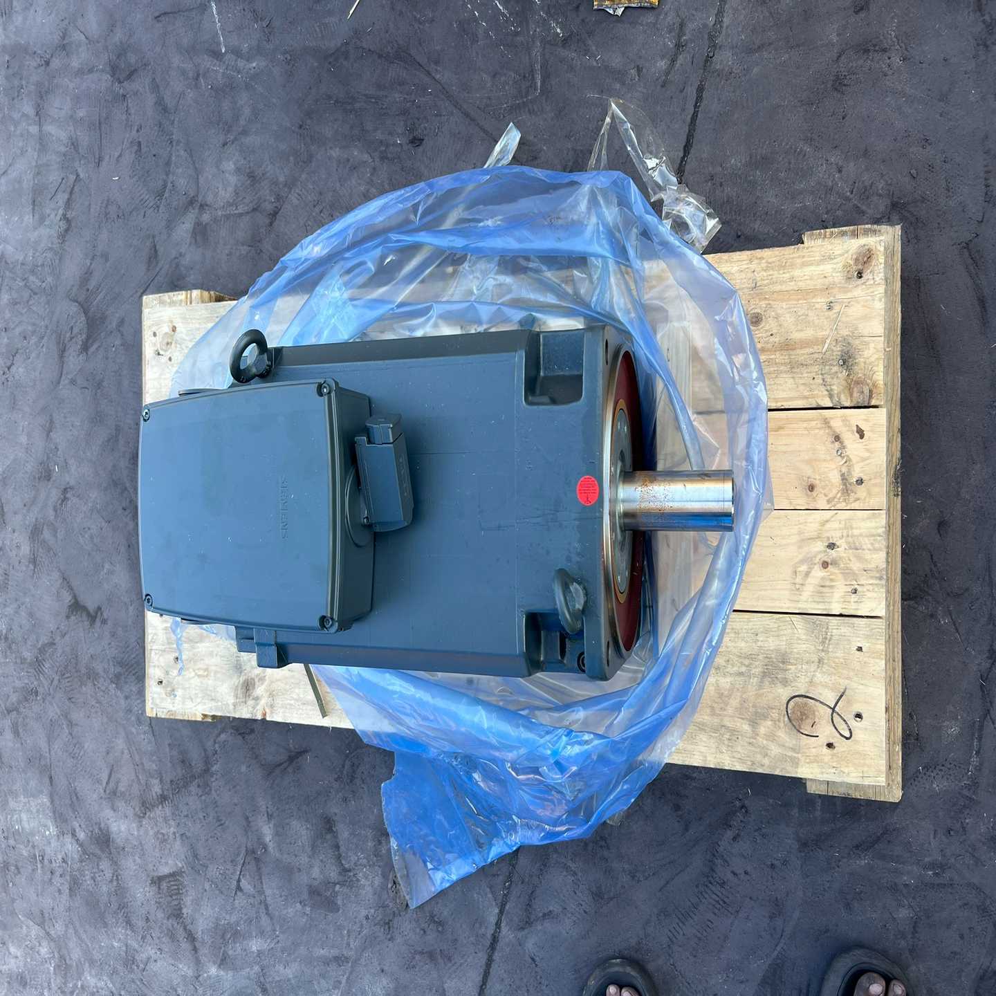 1PH8138-2DG22-0BA1水冷伺服电机询价