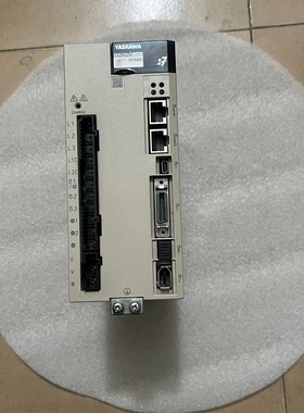 议价伺服驱动器型号SGD7S5R5AA0C202750议价