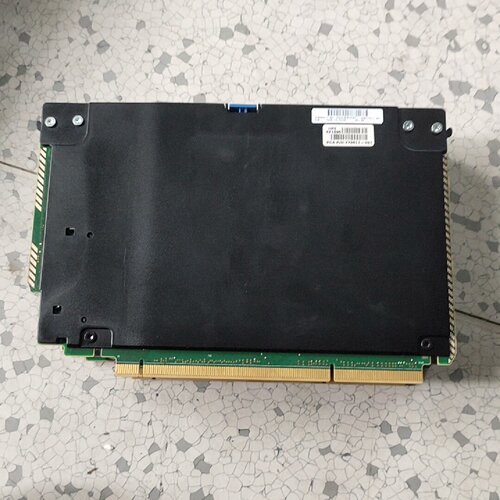 还剩下1个HPLD580G9内存板备件号773议价