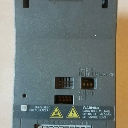 【询价】变频器型号6SL3211-0AB13-7UA1一台