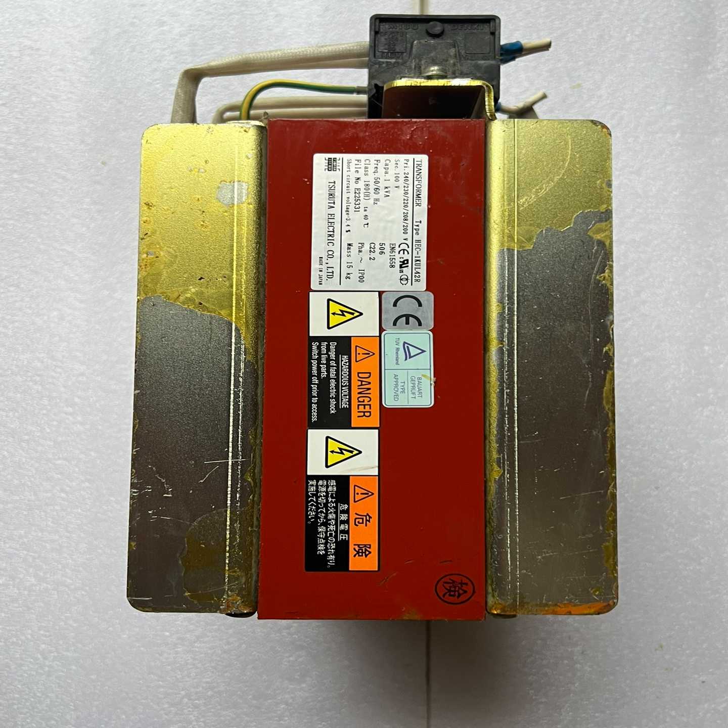 日本欧标进口隔离变压器1000w、电压240v230v220--议价商品