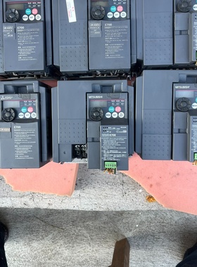 议价拆机三菱变频器FRE7402.2KCHT2.2KW议价