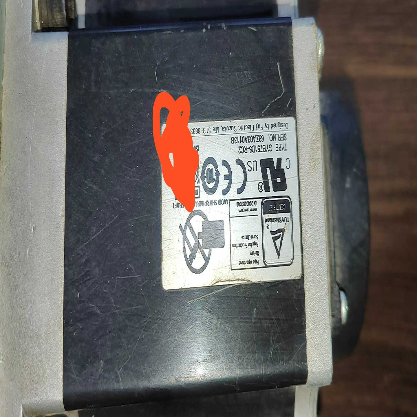 议价议价议价D-RYU1PC-A富士4轴伺服驱动器1500元。伺