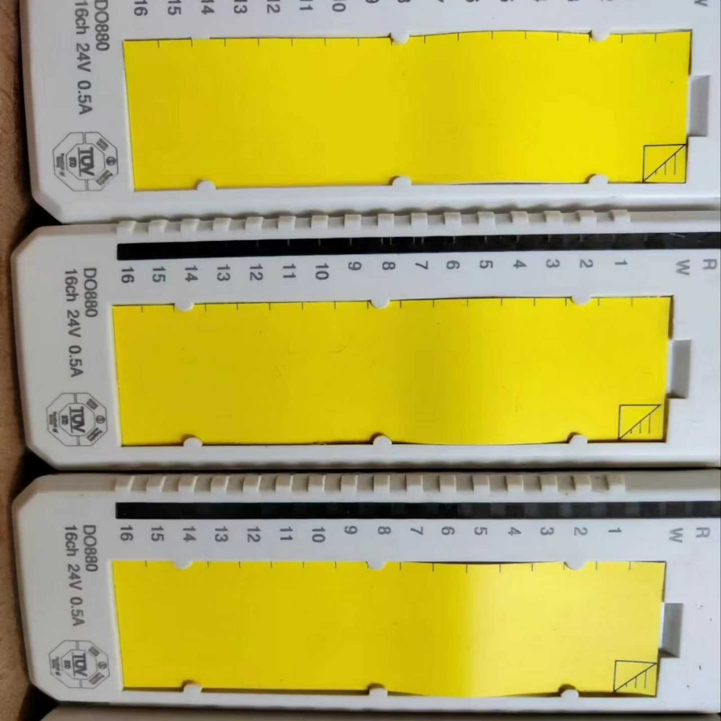 (询价)ABB模块DO880,年份很新