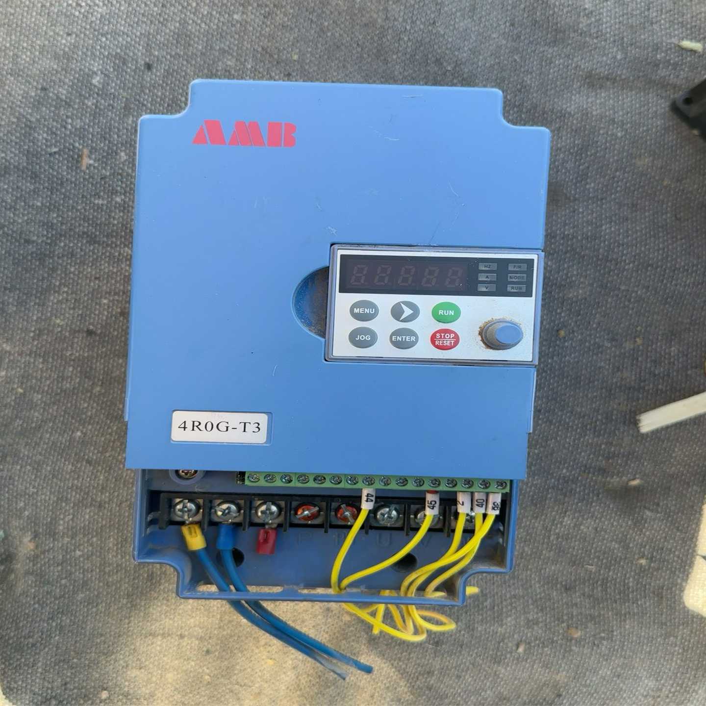 【议价】安邦信变频器4KW/5.5KW，AMB100-4R0G/5R适用