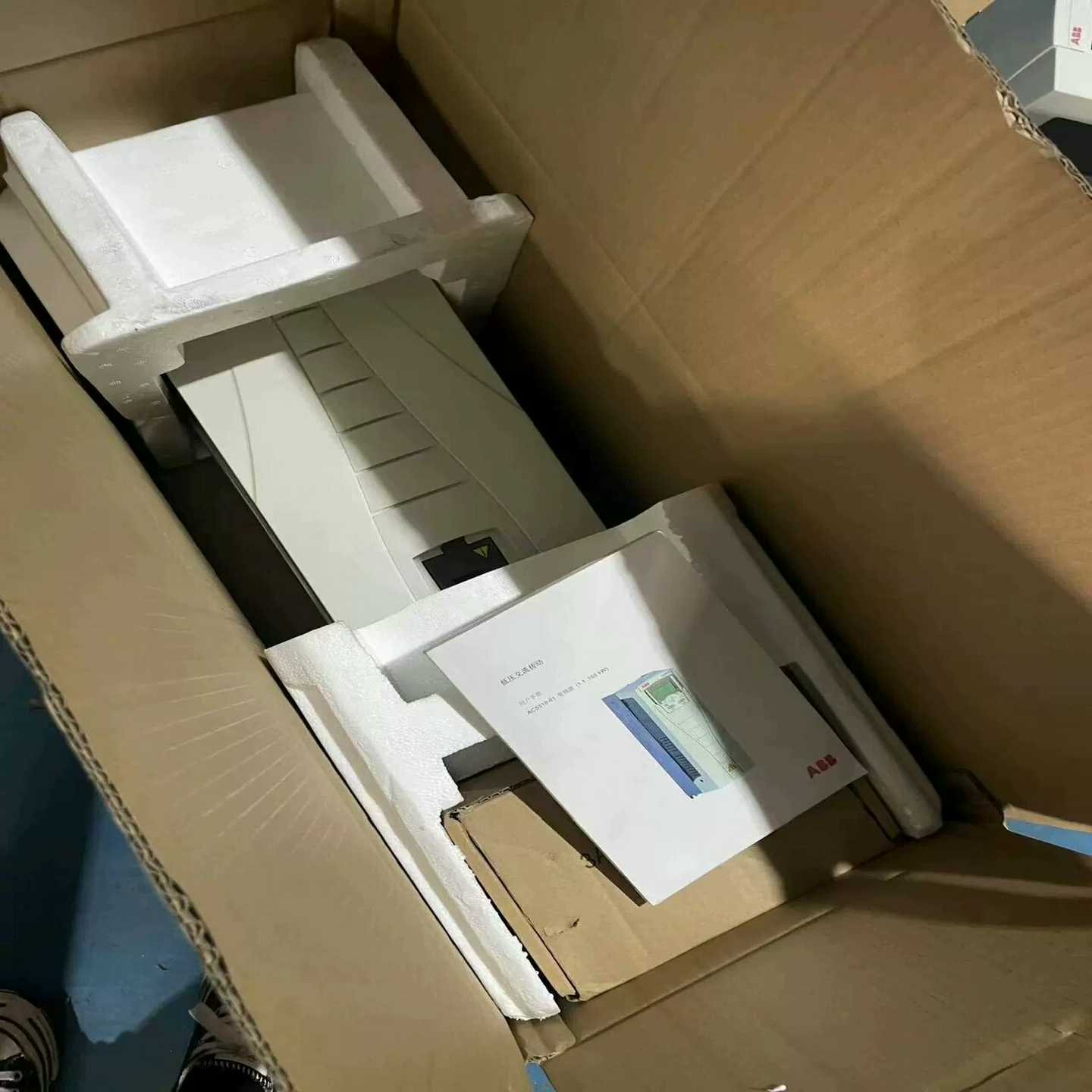 ABB变频器ACS550-01-038A-4重载15KW轻载询价