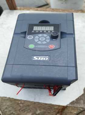 ZQ512M-004G3B-B中驱变频器4KW，380V，成【卡奥电子】