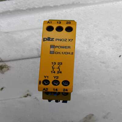 皮尔兹安全继电器X7/24VDC(774059)--议价商品