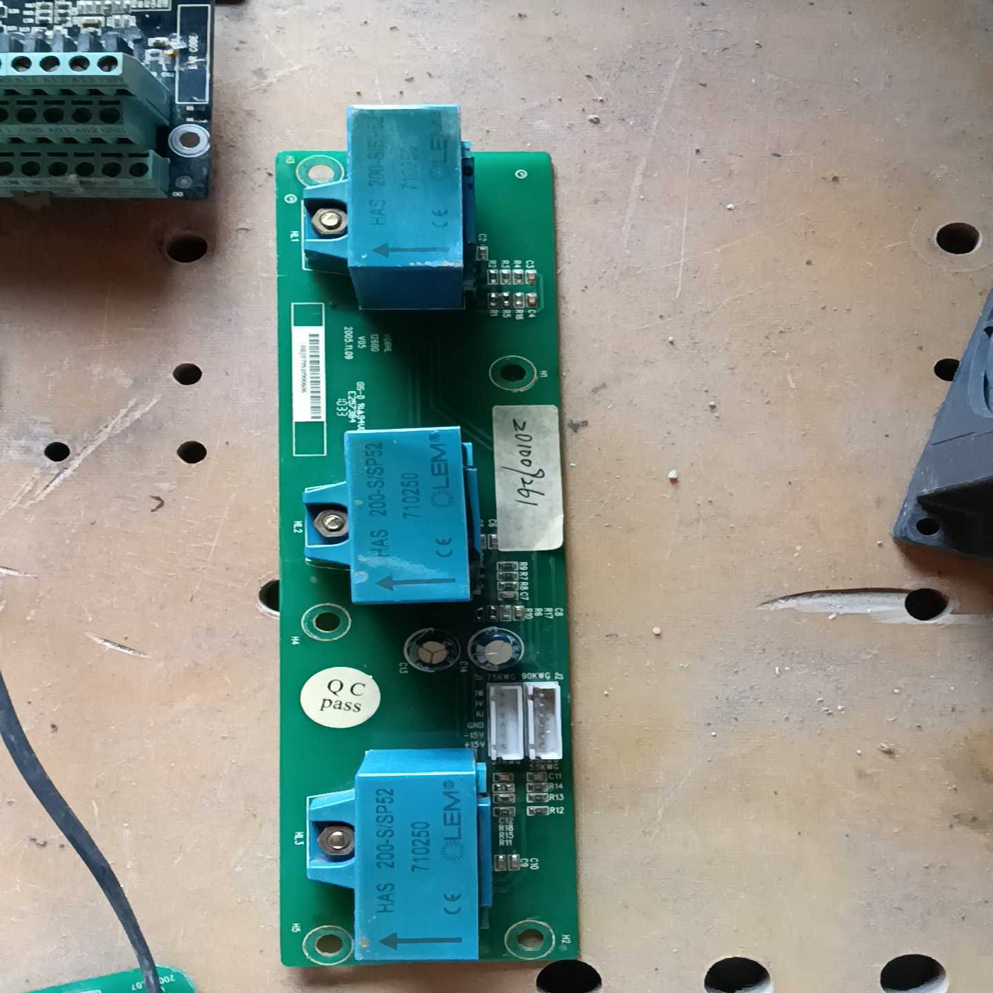 咨询-37/45KW英威腾变频器霍尔板V06HL1260DV0