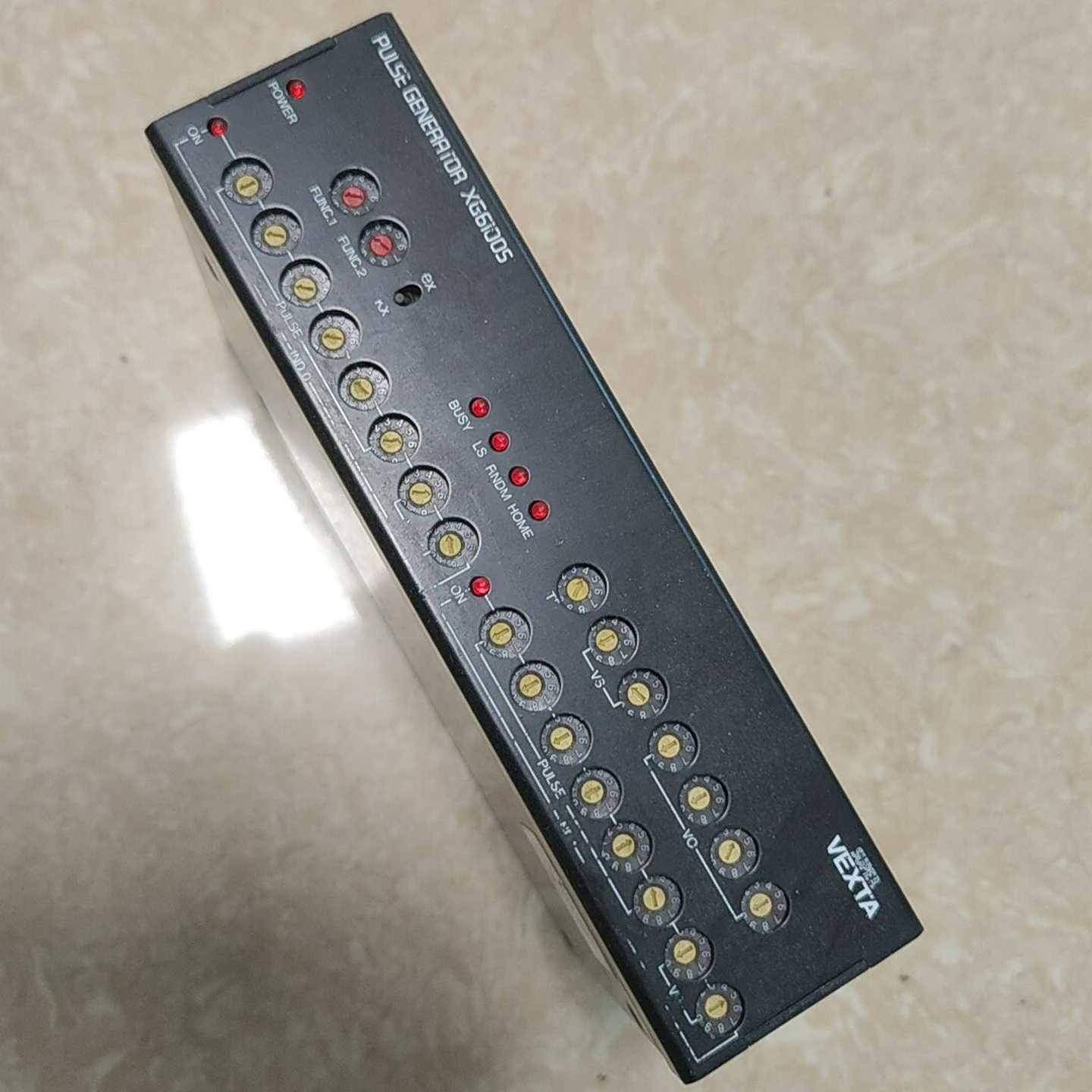 议价#控制器东方上位机脉冲控制系统XG6100S包好成色如图