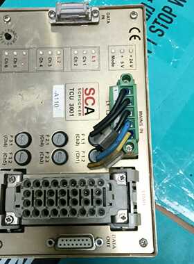 出德国SCA品牌的TCU3001型号伺服阀控制器，金色外壳，--议价商品