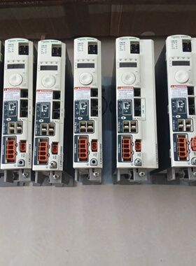 议价施耐德 伺服驱动器LXM32AD72N4 LXM32AD30N4 LXM32AD18N4现货