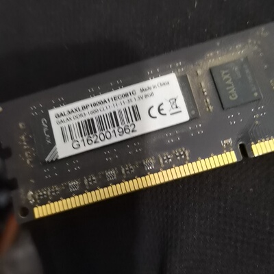 询价*影驰3代8GDDR31600内存条