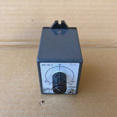 VOLCANO FDR1TBJ MFCBKJ FLAME DETECTOR RELAY 100115V FDR1TBJ