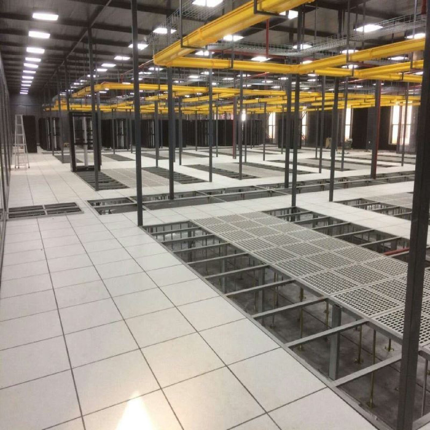 全钢PVC防静电地板架空静电地板机房教室600600活动抗静电地板,家装主材,防静电地板,淘宝优惠券,粉丝福利购,淘宝优惠卷