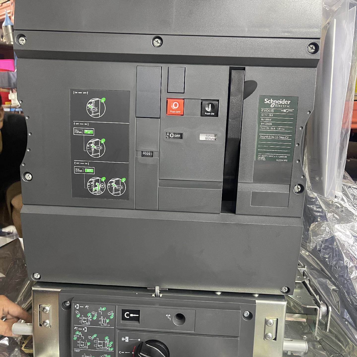 议价施耐德EVOLIS 真空断路器 中压断路器17 P2 高压断路器