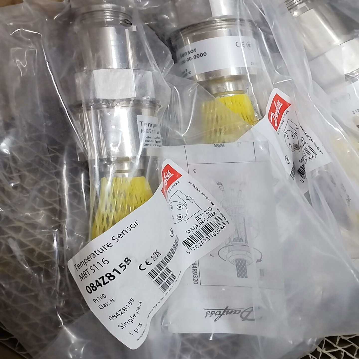 丹佛斯温度传感器084Z8158全新原厂件现货议价--议价商品