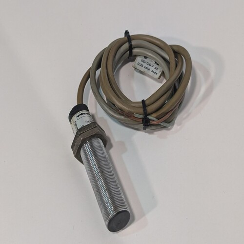 (1)TelemecaniqueXSA-A05511电感接近传感器120VAC50/60Hz5