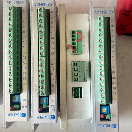 【询价】白山步进驱动器Q2HB44MC功能正常。Q2HB64MA