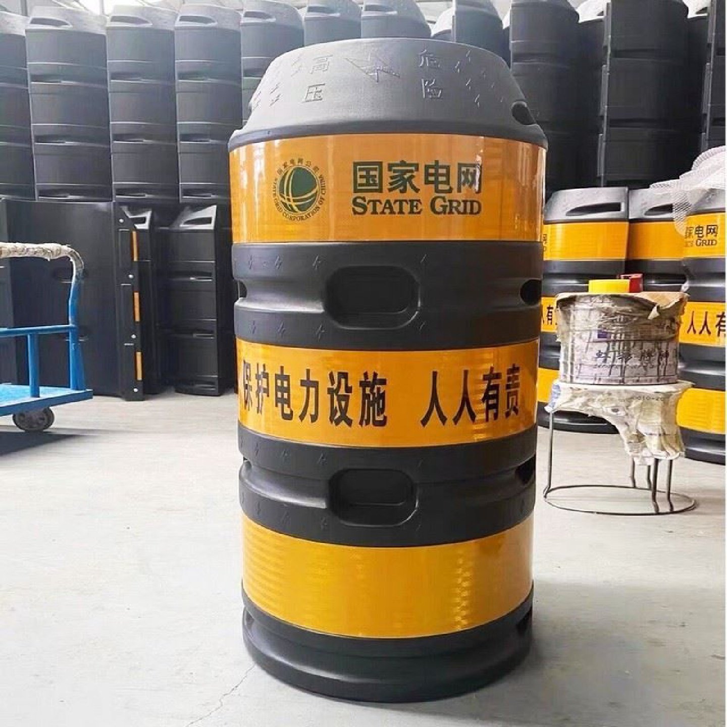 电杆路灯杆防撞桶保护桶电线杆防撞桶反光警示桩电力防撞桶防护墩,五金/工具,防撞块,淘宝优惠券,粉丝福利购,淘宝优惠卷