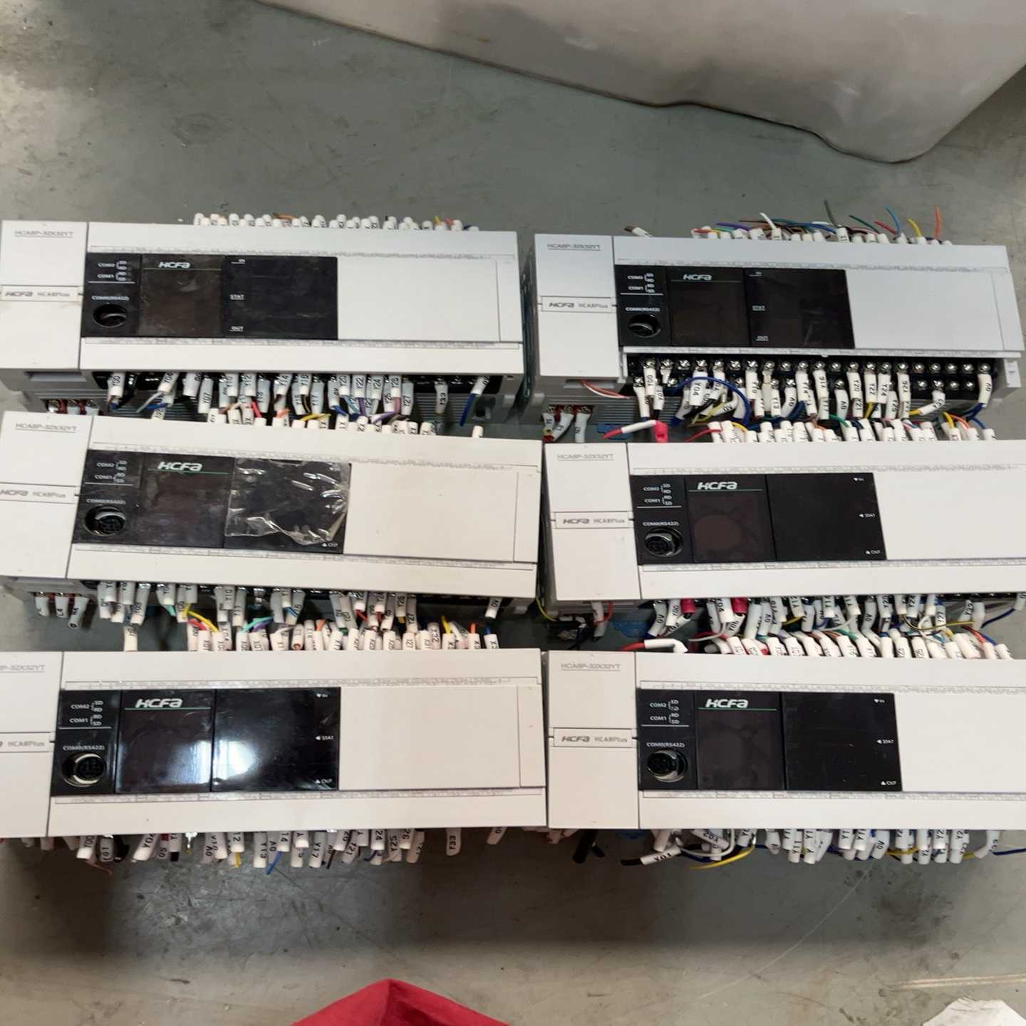 禾川PLCHCA8P-3232YT成色9成新功能质【博航商行】