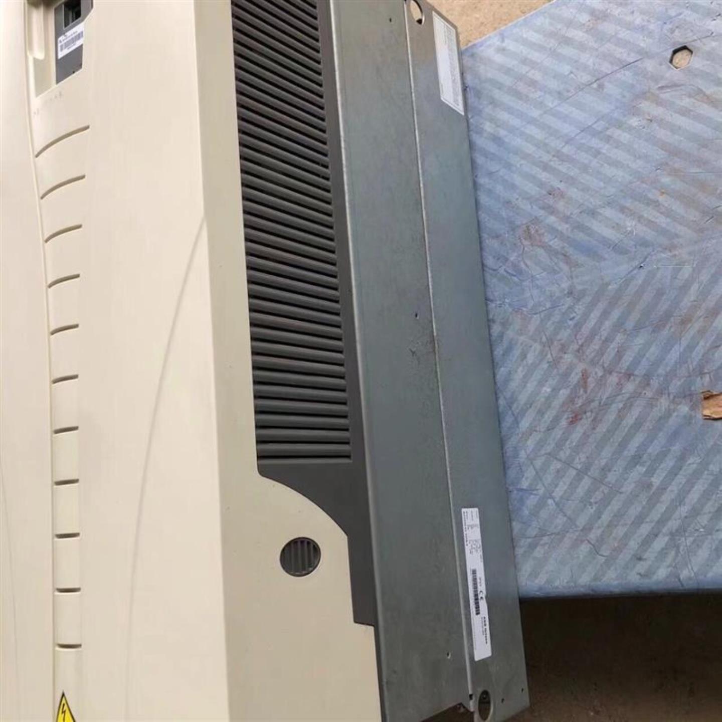 ABB ACS变频器75KW  ACS510-01-157A