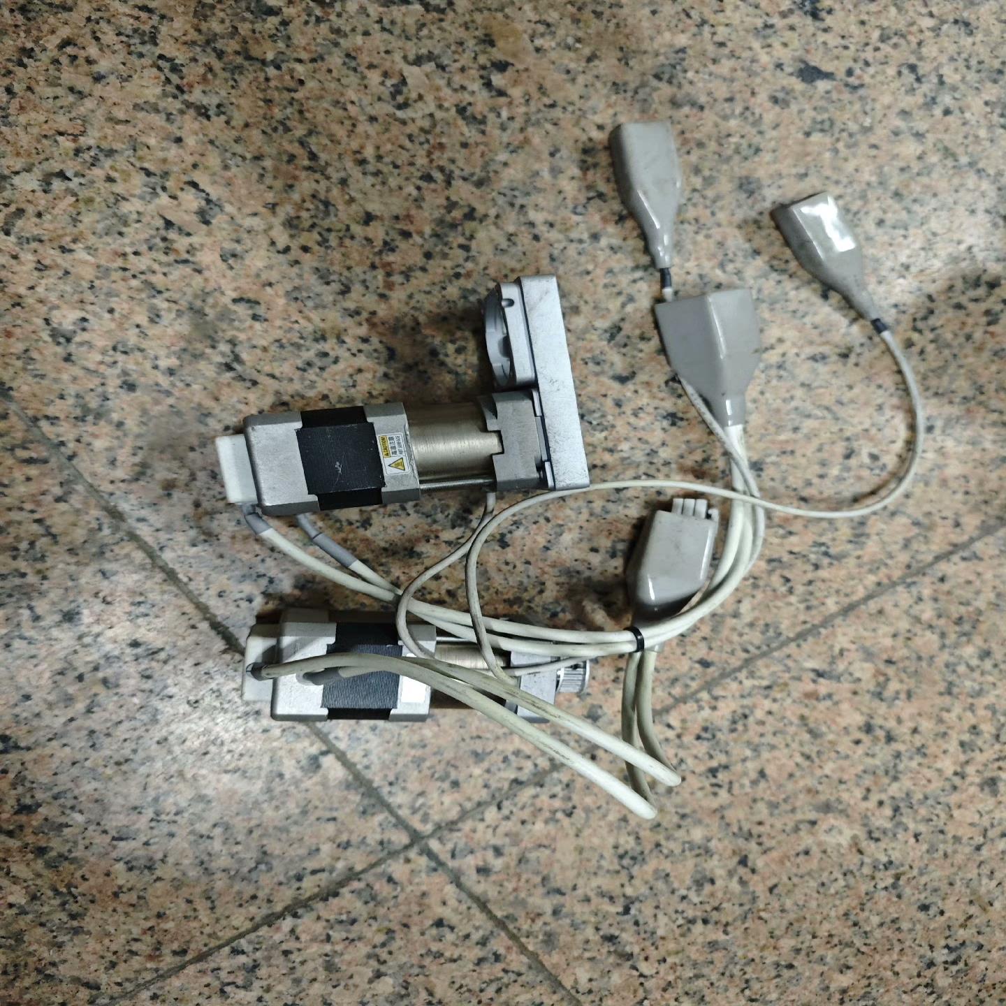 议价TBL-V伺服电机TS4742N5022E601，50W,