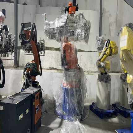 工业机器人KUKA 1台470KG，1台 300KG，2台2~询价