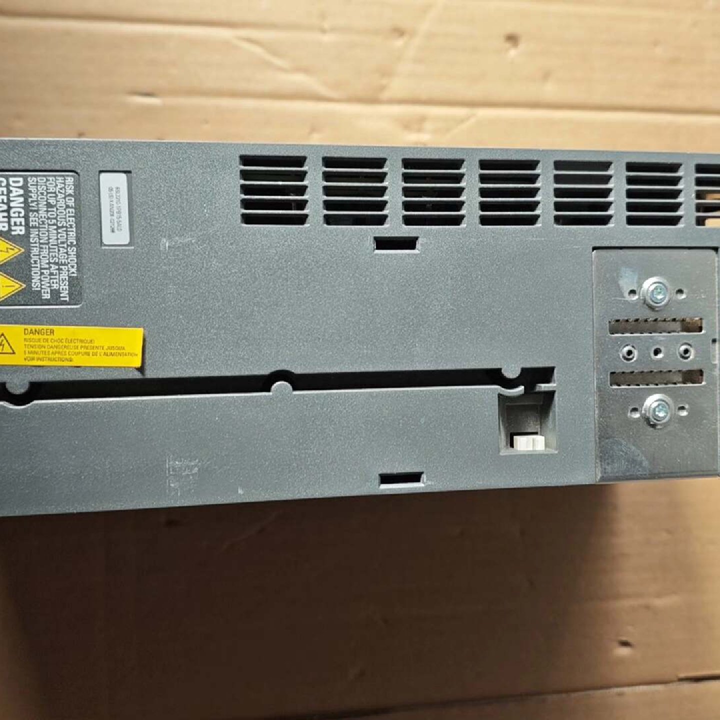 议价西门子变频器6SL32101PB155AL0一台议价