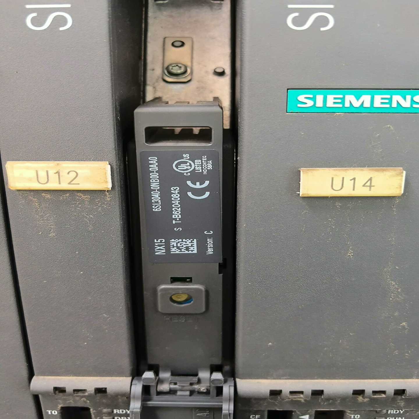 议价西门子拆机NX15.6SL3040-0NB00-0AA0,