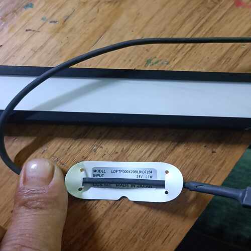 CCS条形光源，LDFTP300X20BLIHDF204.2~询价