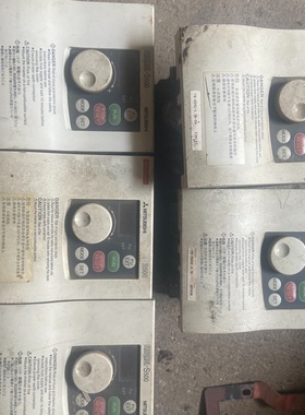 【议价】FRS520E1.5KFRS5402.2KFR