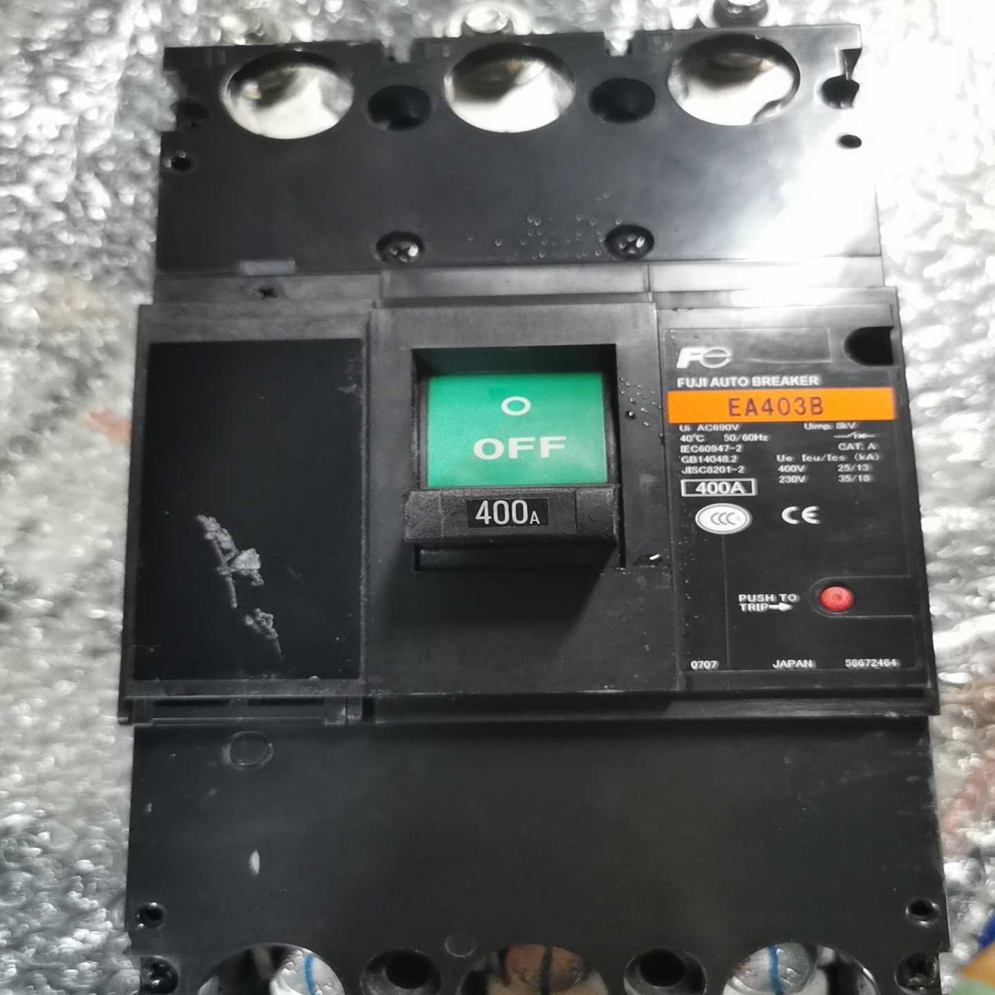 询价~400A总制EA403B，成色很新，试好发货。