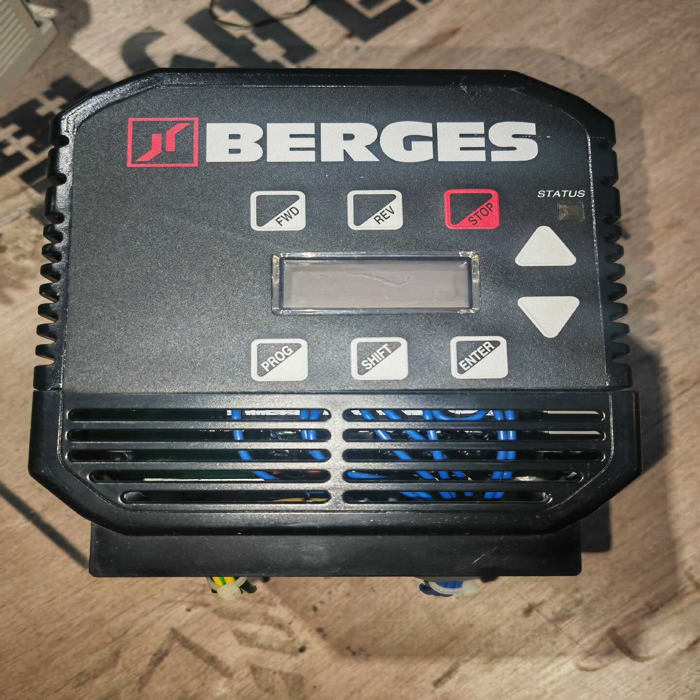 BERGES原装ACP-3301-1变频器，拆机件、便宜出售--议价商品