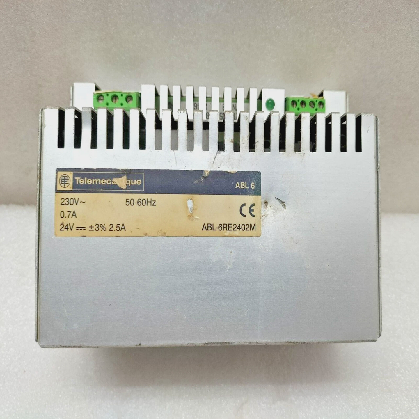TELEMECANIQUEABL-6RE2402M电源供应230VAC-24VDC-60W-2.5A